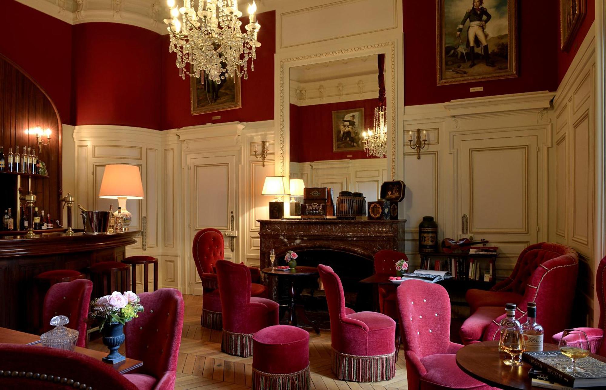 Chateau Colbert Maulevrier Экстерьер фото